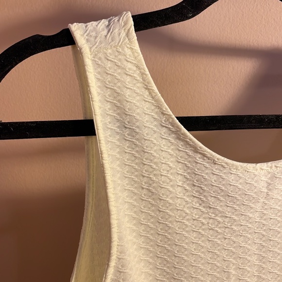 Light Yellow Dress Size 10 - Picture 2 of 4